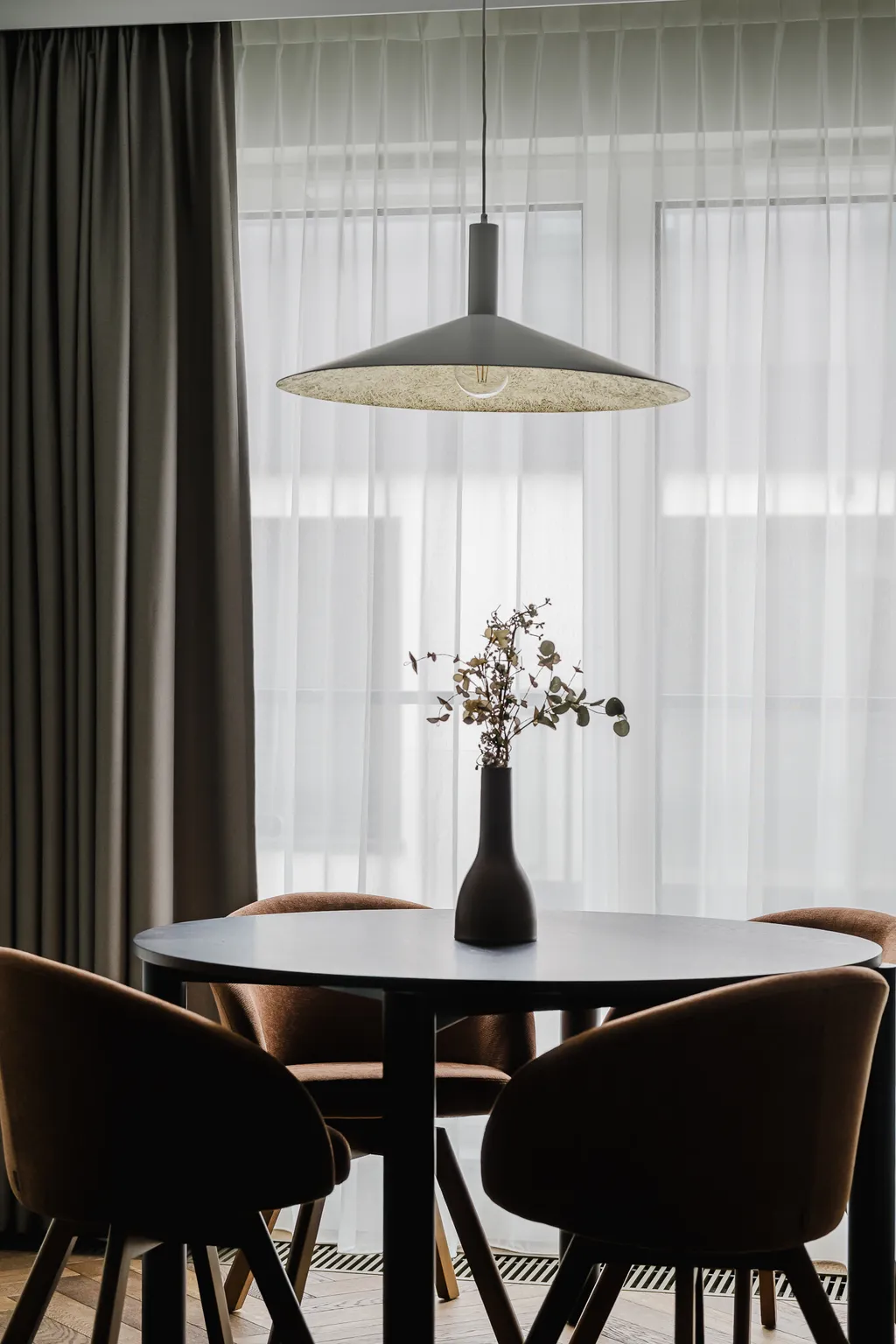 Kadr z apartamentu w klimacie hotelowym